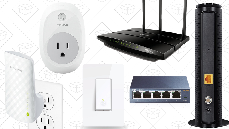 Illustration for article titled Thursday's Top Deals: Networking Blowout, Sony Sound Bar, Free Lyft Rides, and More